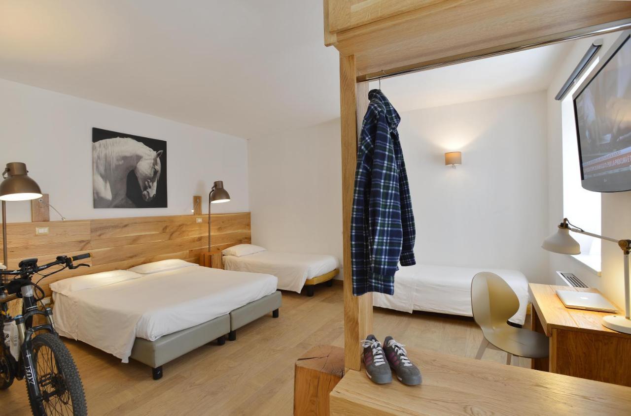 Albergo Les Dependances Норча Екстериор снимка