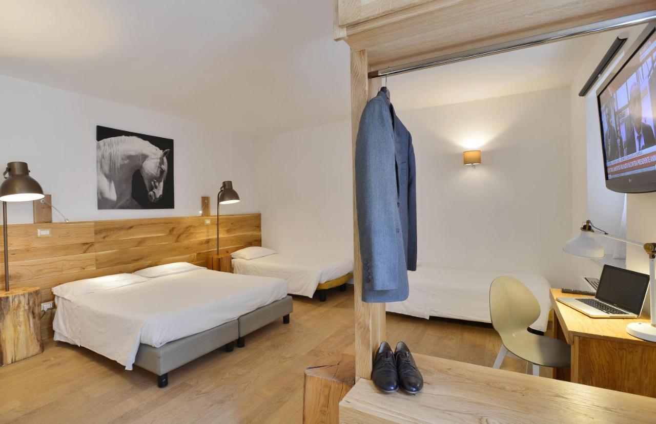 Albergo Les Dependances Норча Екстериор снимка